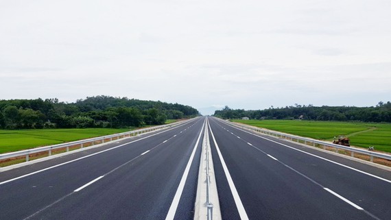 Major transport infrastructure works to be started in June ảnh 1