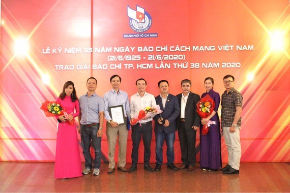 Sai Gon Giai Phong Newspaper scoops 8 prizes at HCMC Press Awards 2021 ảnh 1