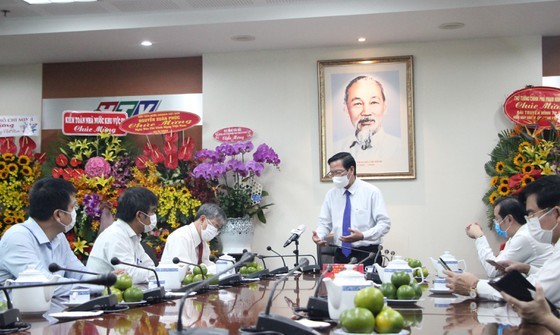 HCMC leaders extend greetings to press agencies ảnh 5