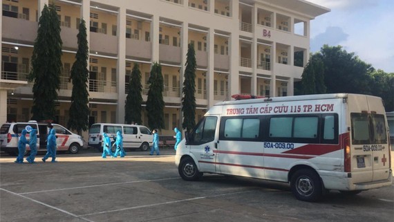 Field hospital No.1 for newly-infected, suspected cases of Covid-19 opens ảnh 1