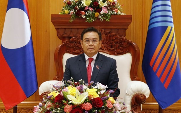 Lao top legislator begins official visit to Vietnam ảnh 1