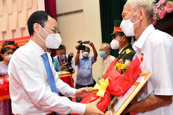 Thu Duc City celebrates its first founding anniversary ảnh 4