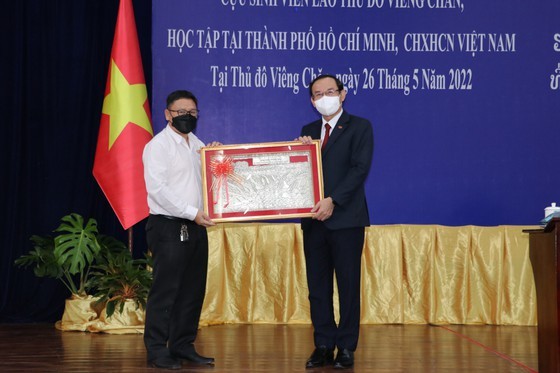 HCMC, Vientiane speed up materialization of mutual agreement ảnh 11