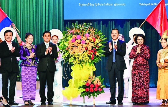 Vietnam, Cambodia strengthen relations ảnh 1