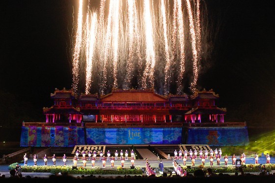 Grand Opening Ceremony of Hue Festival 2022 officially held ảnh 9