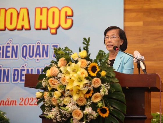 HCMC’s District 7 organizes seminar seeking development strategy ảnh 3