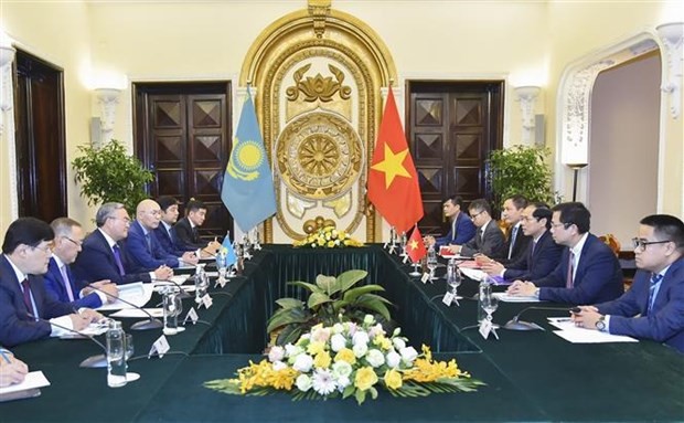 Vietnam, Kazakhstan foster multi-faceted cooperation ảnh 1