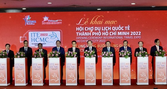HCMC’s 16th International Travel Expo opens ảnh 1