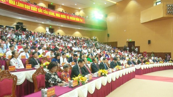 Grand ceremony marks 100th birthday of late PM Vo Van Kiet ảnh 2