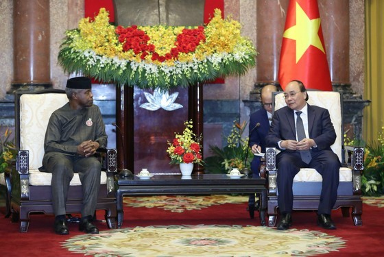 President Nguyen Xuan Phuc welcomes Vice President of Nigeria ảnh 2