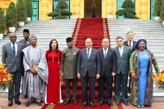 President Nguyen Xuan Phuc welcomes Vice President of Nigeria ảnh 3